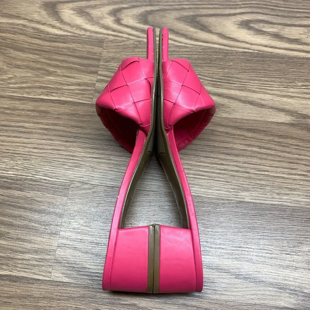 Marc Fisher Sandals Size 8M Hot Pink Casper Block Heel Barbiecore Travel Slip-On